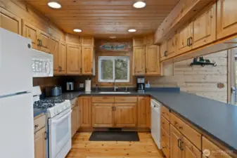 New quartz countertops!