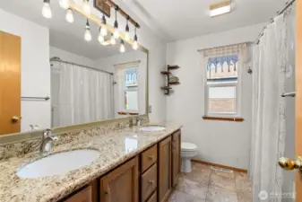 UPPER BATH