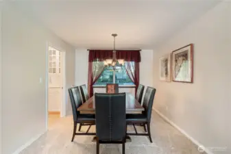 Formal Dining Rm