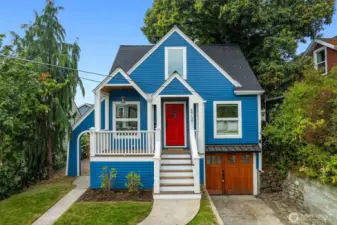 Fully renovated Bryant Tudor!