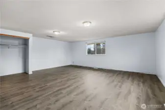 Upstairs Bonus room w/ fireplace