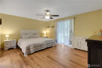 Main Floor Primary bedroom