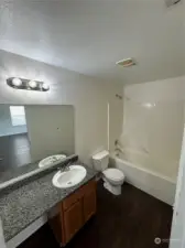 2nd Flr Bathroom