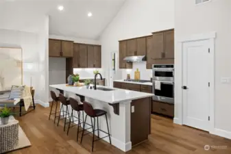 Kitchen with plenty of storage