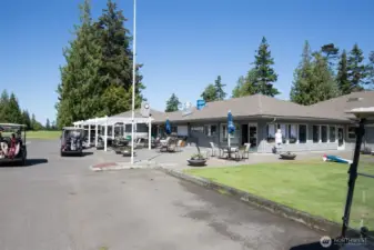 Sunland Golf clubhouse