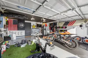 2 car garage