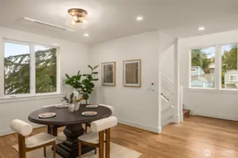 Dining/Great Rm Lvl 2