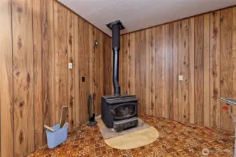 Wood stove in bonus space