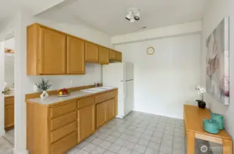 Lower level Kitchenette
