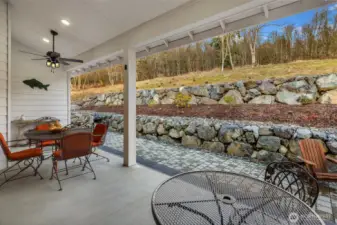 Covered patio with fan and lighting