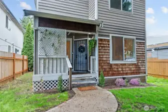 Adorable Front porch