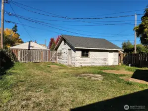 Detached garage on alley