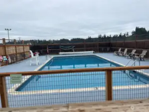 Community pool