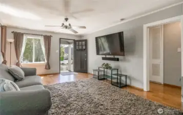 Open lightening and ceiling fan!