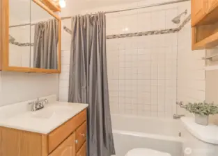 Look at the beautiful tile in that shower!