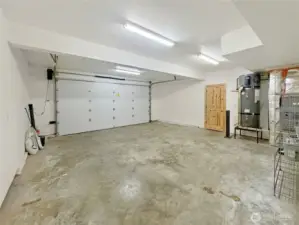 2 car stall in attached garage