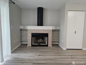 Living room w closet