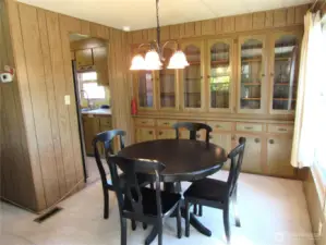 BUILT-IN HUTCH IN DINING ROOM.