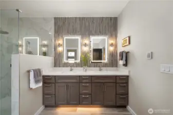 Carrara hexagon mosaic accents