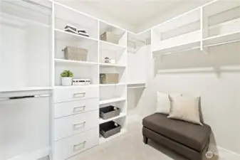 Homesite 43 - Pictures of similar Model Home 22 for representation purposes only.