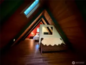 Upstairs loft bedroom w/ bonus area.