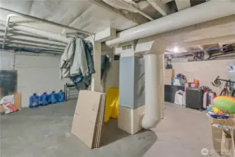 Plenty of space for storage or a hobby room