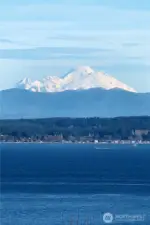 Taken right from the house, pure awesomeness.