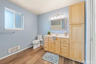Upstairs Bath