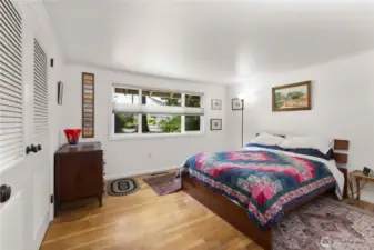Second bedroom