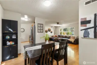 A great flow for Entertaining!