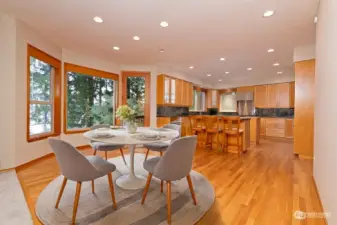 Virtually Staged Dining Room