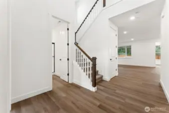 This is a similar home. Some colors and finishes may be different.