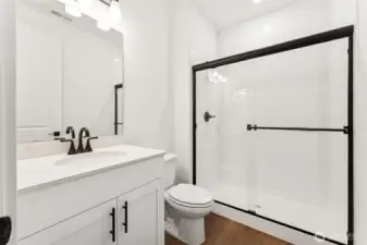 This is a similar home. Some colors and finishes may be different.