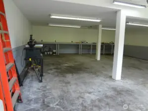 Shop when empty; photo taken from previous listing, by permission
