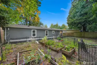 Garden included