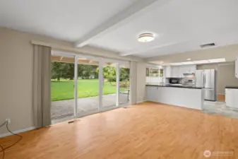 Living room #2 - sliding doors out to Patio (golf course view)