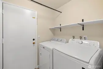Laundry room - door to outside of house on side
