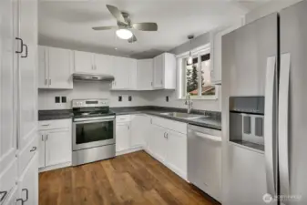 Remodled kitchen with all newer stainless steel appliances