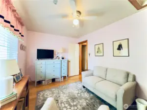 Fourth bedroom upstairs