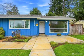 Spacious Front Patio