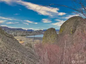 Peek-a-boo of Banks Lake from top tier of property
