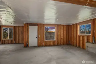 Partially finished walk out basement-1400 FT