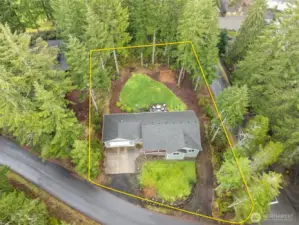 Quiet Corner Lot in Alderbrook