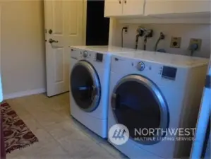 Duplex Shared Washer/Dryer