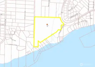 Parcel data is from Pierce County GIS  - Map features are approximate and have not been surveyed.
