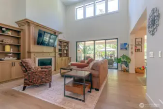Super high ceilings for spacious living