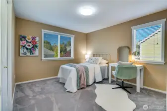 2nd bedroom