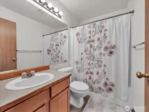 Primary Suite Bathroom