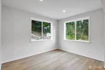 13216 NE 127th Unit E ~ Ready Now
