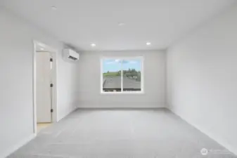 13216 NE 127th Unit E ~ Ready Now